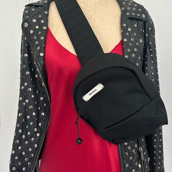 Pangaia backpack crossbody - Picture 3 of 4